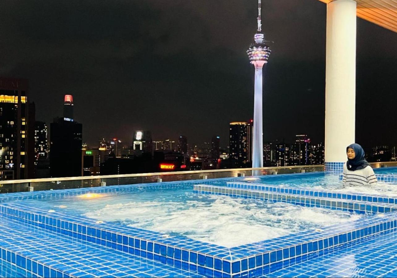 קואלה לומפור The Infinitum Kualalumpur Skypool Hotel מראה חיצוני תמונה